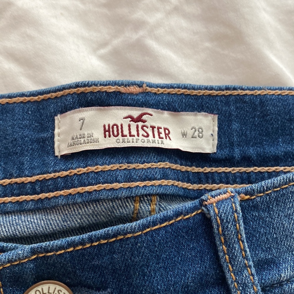 Hollister short shorts - Picture 3 of 4
